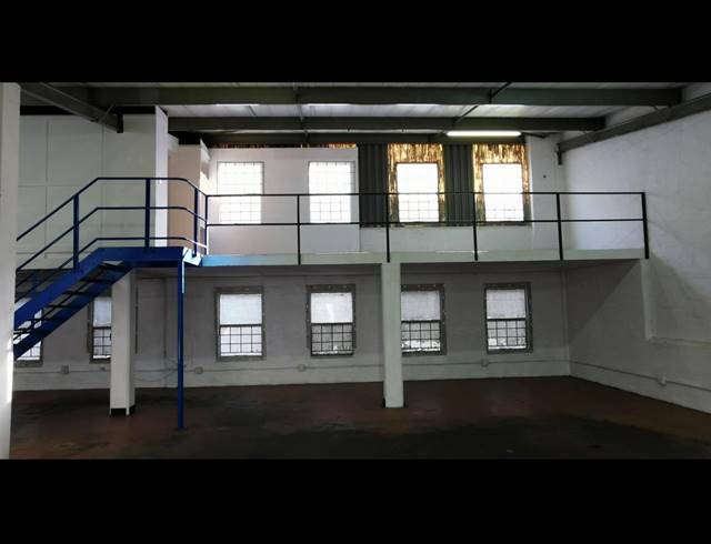 272M² WAREHOUSE TO LET IN SPRINGFIELD